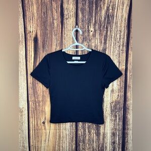 Babaton Contour Crew Shirt